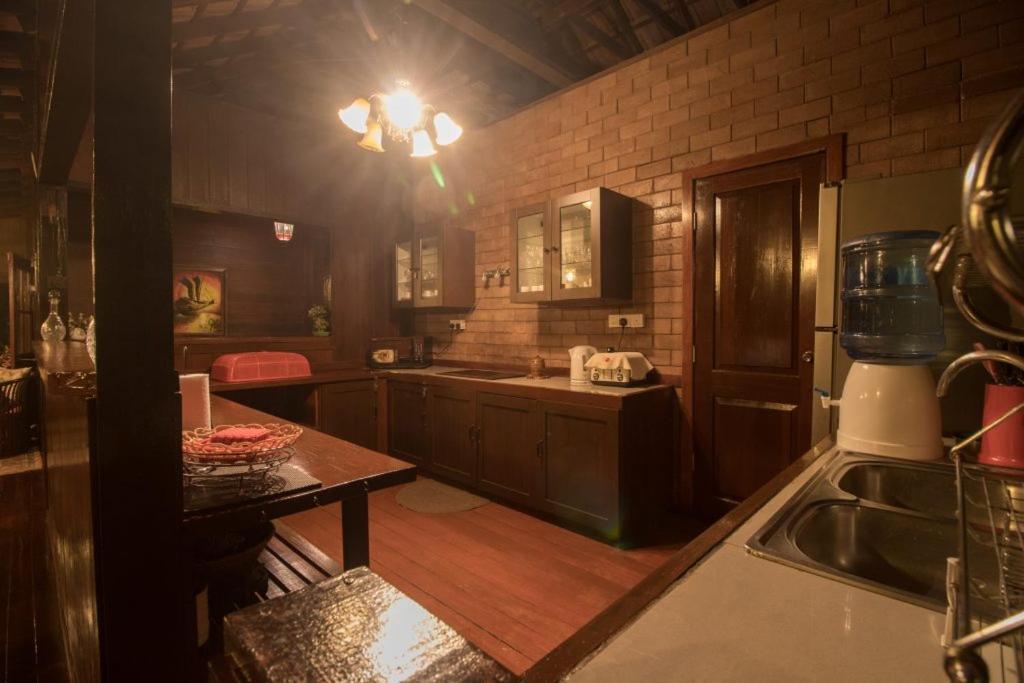 De Serenity - Exclusive Jungle Retreat Seremban Room photo